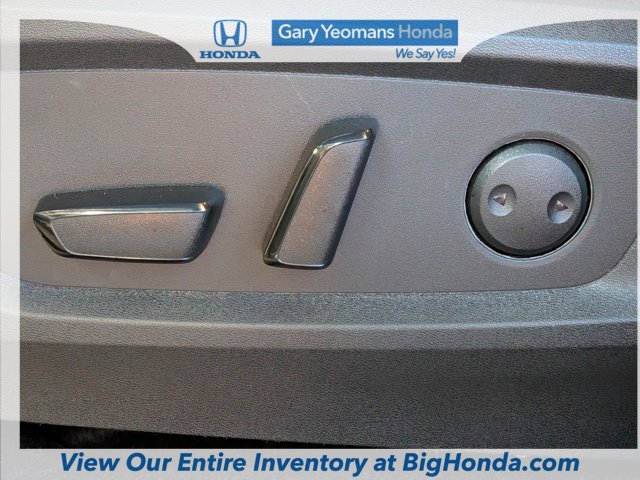 Used 2022 Nissan Pathfinder SV FWD image 23
