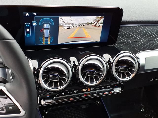 Certified 2025 Mercedes-Benz GLB 250 image 6