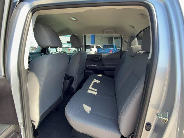 Used 2020 Toyota Tacoma SR5 RWD image 10