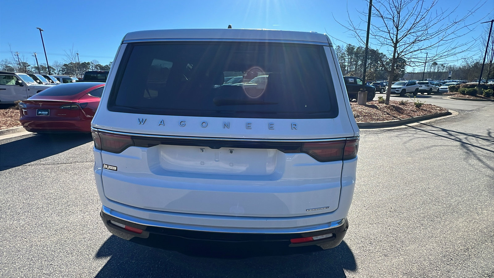 Certified 2024 Jeep Wagoneer Series III image 9