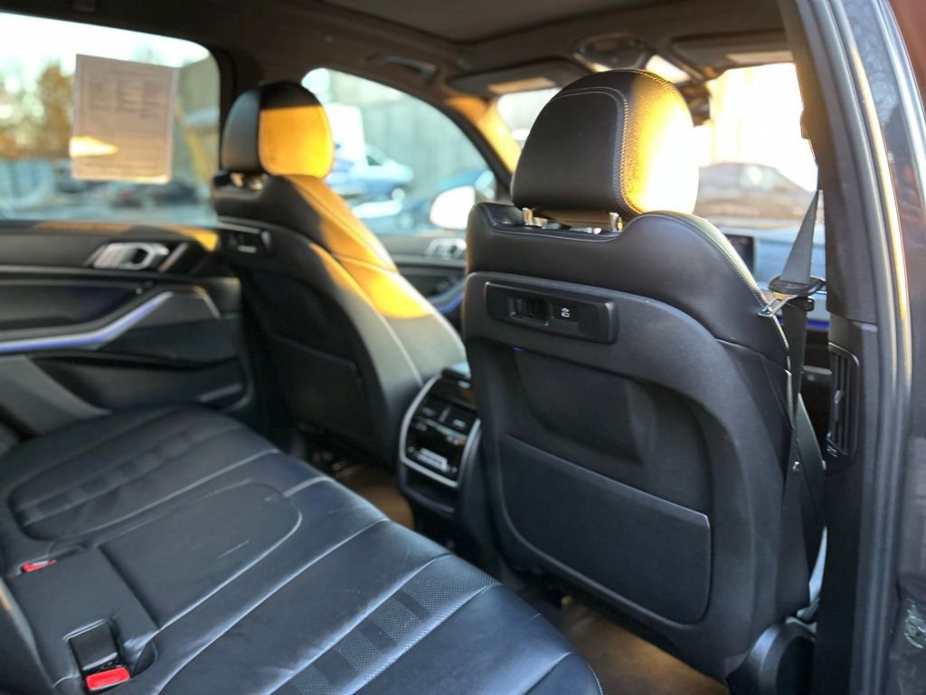 Used 2019 BMW X5 xDrive40i w/ Premium Package 2 image 19
