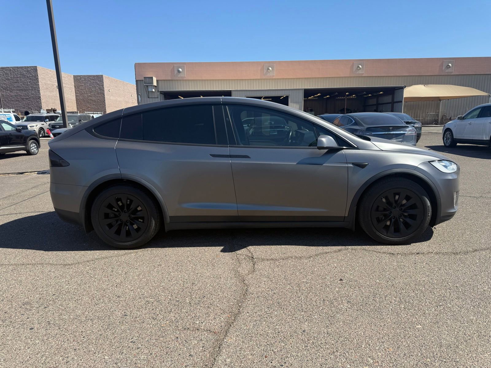 Used 2020 Tesla Model X Long Range AWD/4WD image 4
