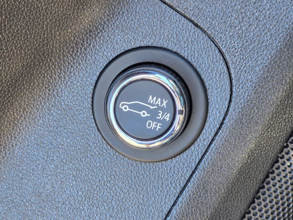 Used 2020 GMC Acadia AT4 w/ Driver Alert Package II AWD/4WD image 20