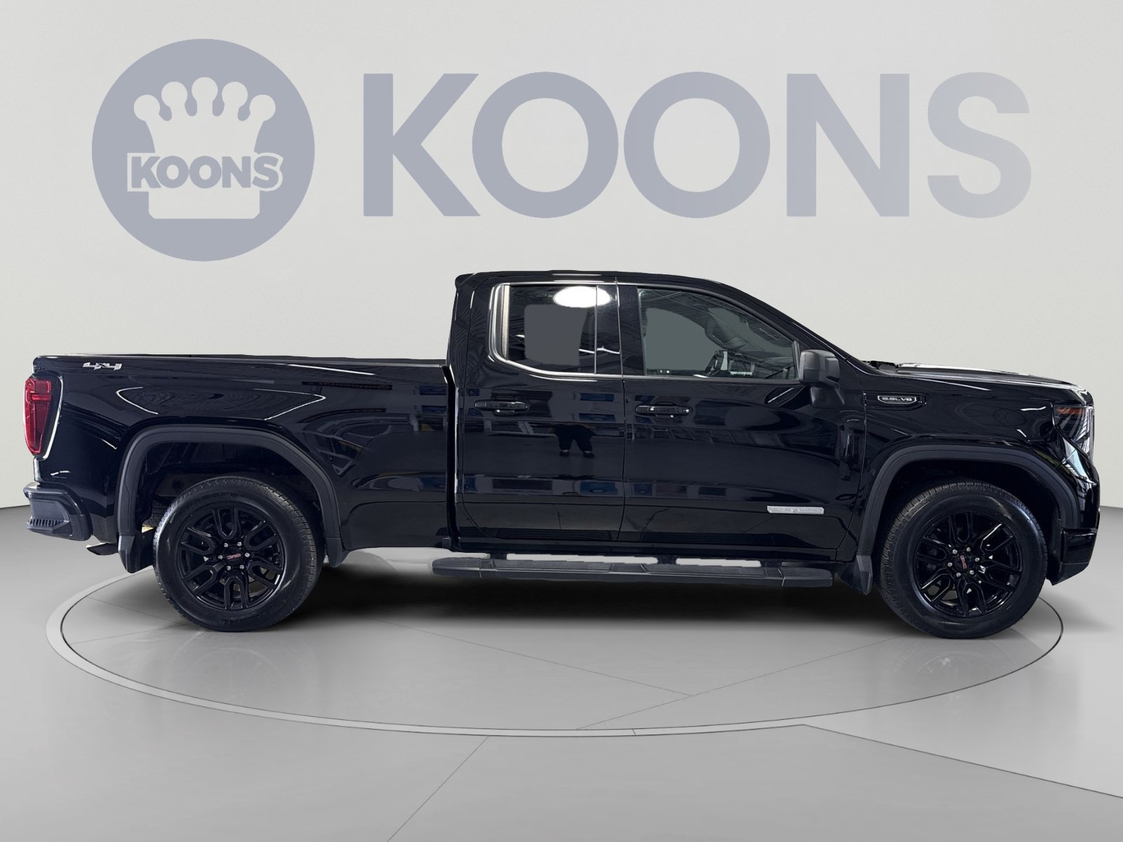 Used 2023 GMC Sierra 1500 Elevation AWD/4WD image 12