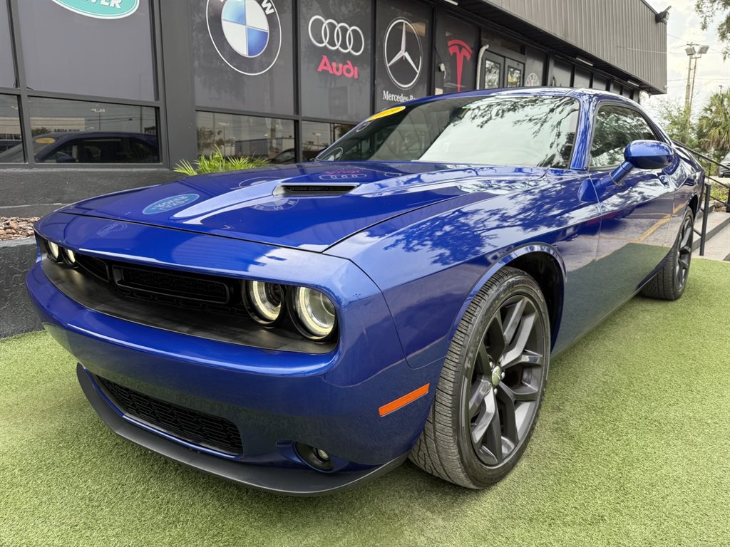 Used 2019 Dodge Challenger SXT w/ Blacktop Package