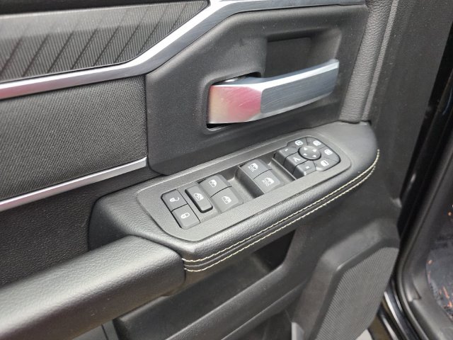 Used 2026 RAM 3500 Big Horn AWD/4WD image 27
