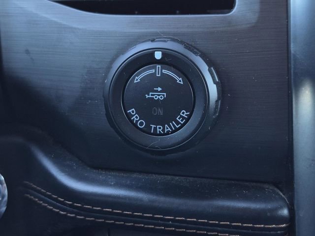 Used 2023 Ford Expedition Platinum image 41