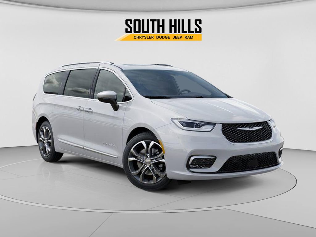 New 2026 Chrysler Pacifica Pinnacle AWD/4WD image 5
