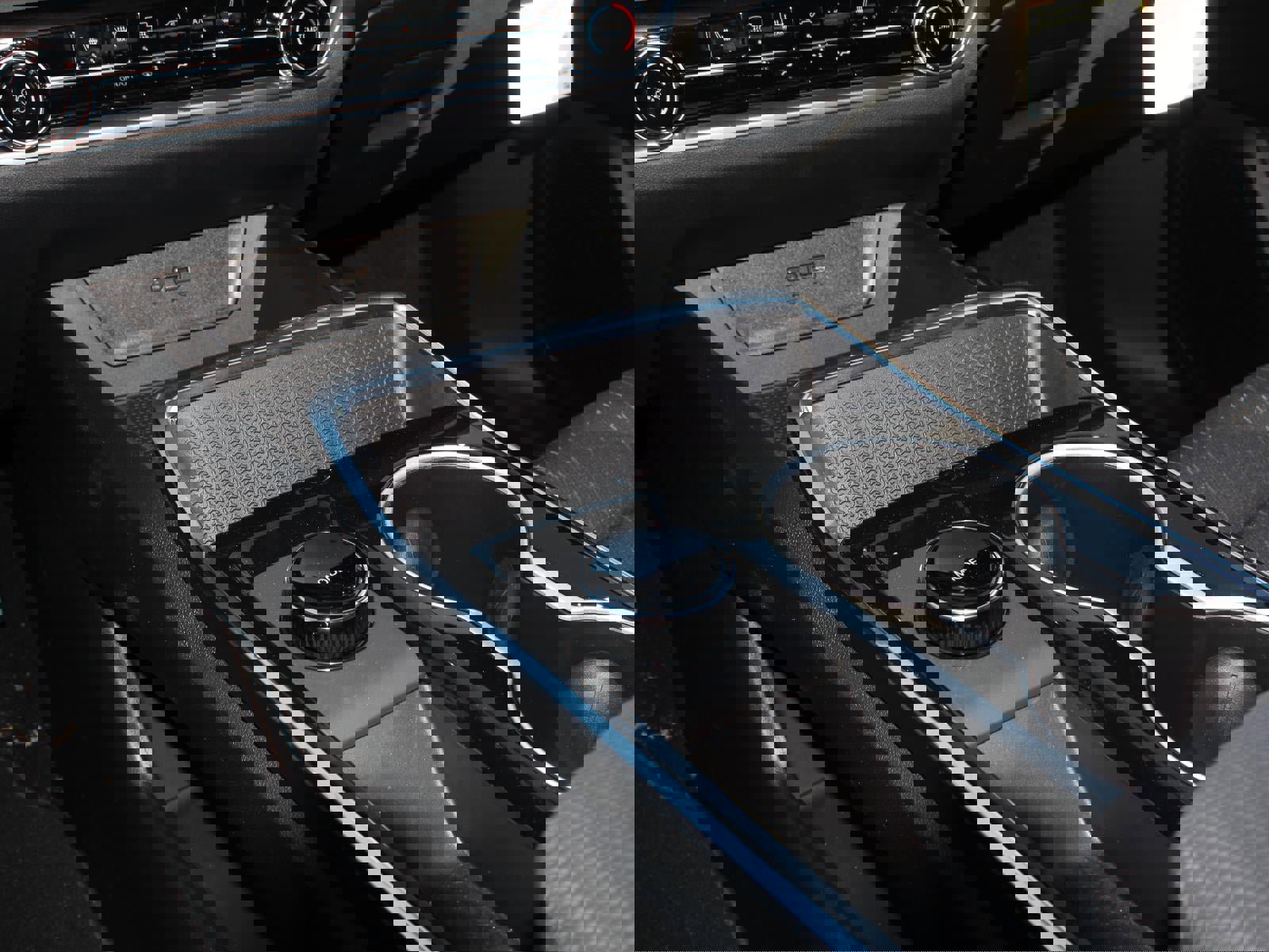 New 2026 Chevrolet Equinox LT image 13