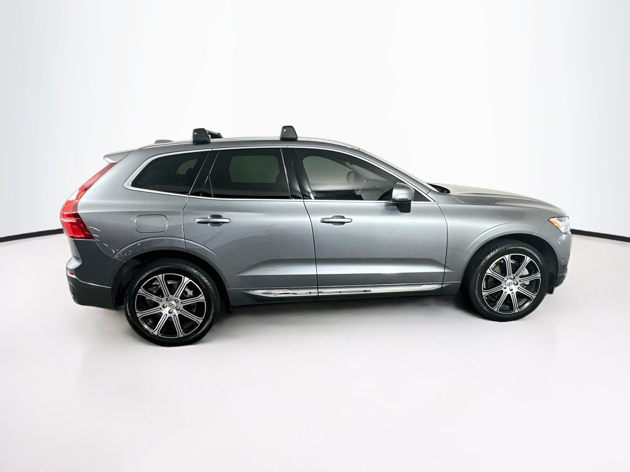 Used 2021 Volvo XC60 T8 Inscription w/ Advanced Package AWD/4WD image 10
