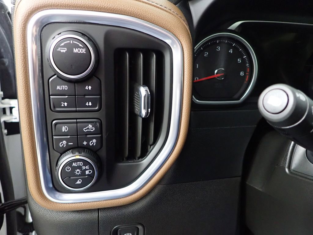 Used 2022 Chevrolet Silverado 1500 High Country w/ LPO, Dark Essentials Package image 29