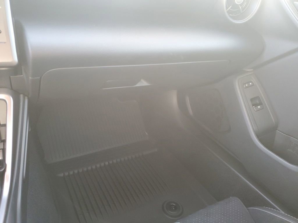 Used 2025 Toyota GR86 Premium image 18