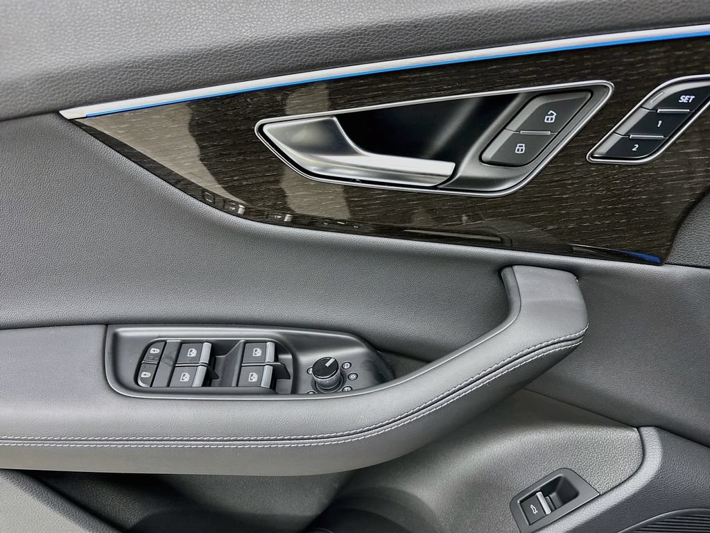 New 2026 Audi Q7 2.0T Premium Plus AWD/4WD image 23