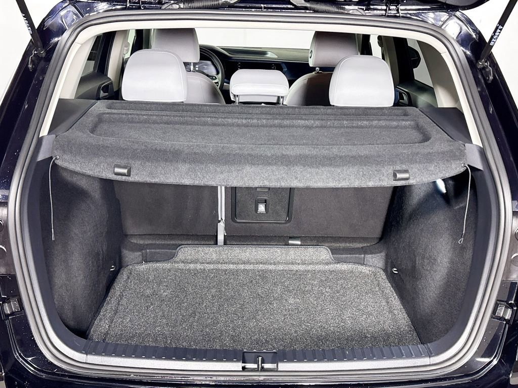 Used 2024 Volkswagen Taos SE FWD image 20