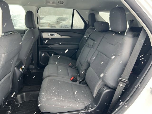 Used 2025 Ford Explorer Active image 17