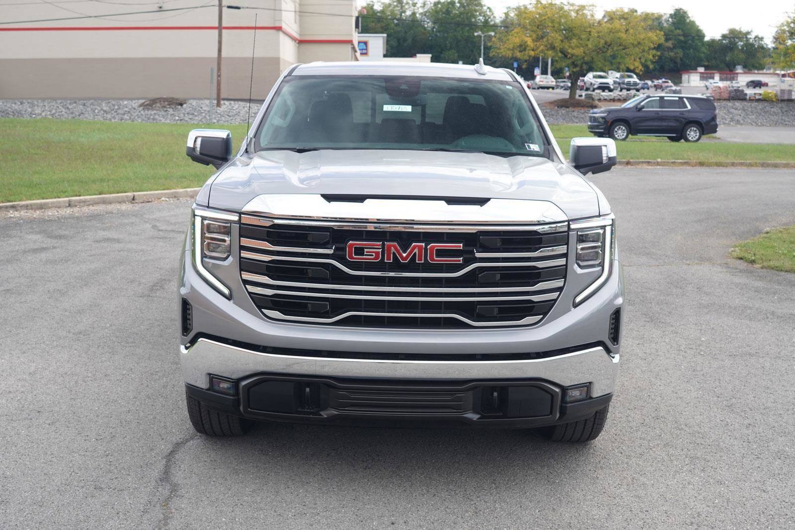 New 2026 GMC Sierra 1500 SLT w/ SLT Premium Package image 10