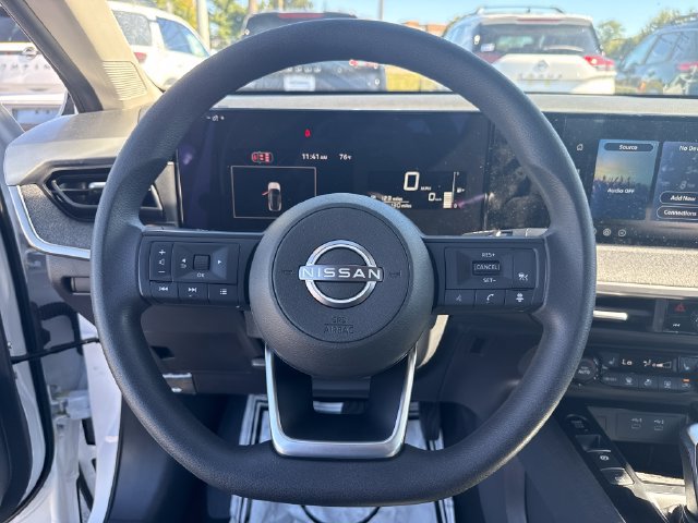 New 2027 Nissan Kicks SV w/ Cold Weather Package FWD image 17
