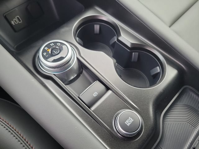 New 2026 Ford Explorer Active w/ Active Comfort Package RWD image 28