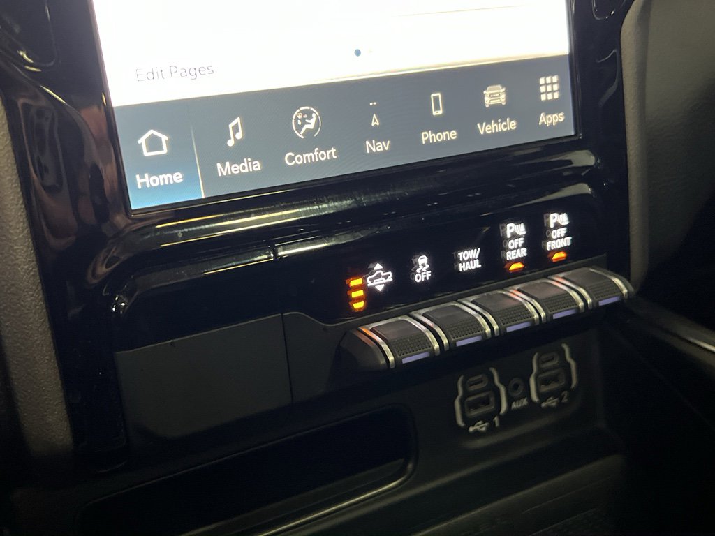 Used 2023 RAM 1500 Laramie AWD/4WD image 24