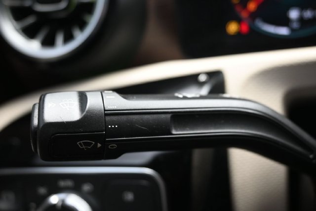 Used 2022 Mercedes-Benz CLA 250 4MATIC image 22