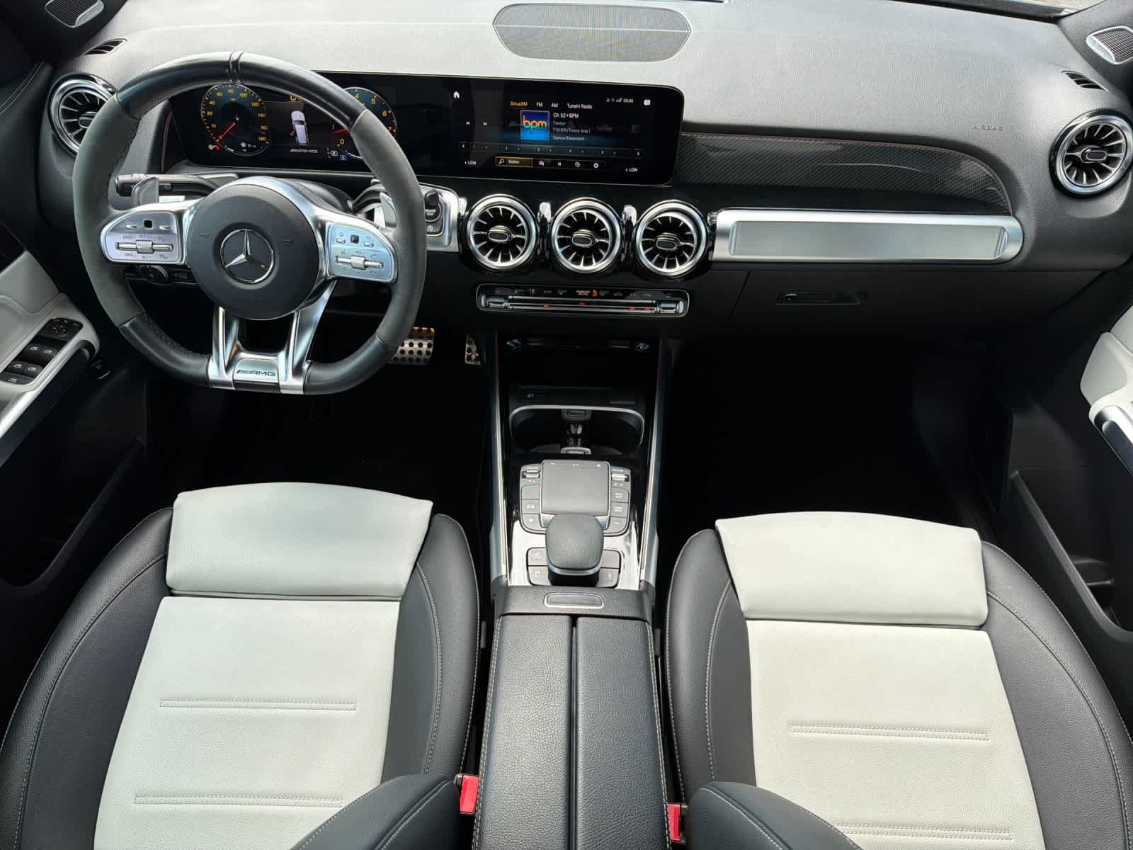 Used 2023 Mercedes-Benz GLB 35 AMG 4MATIC image 3