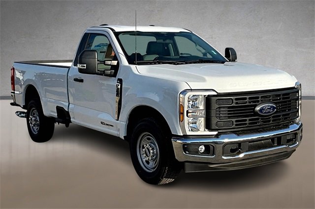 New 2026 Ford F350 XL w/ XL Chrome Package image 2