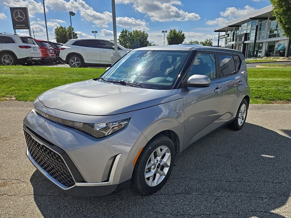 Certified 2024 Kia Soul LX w/ Option Group 015 FWD image 10