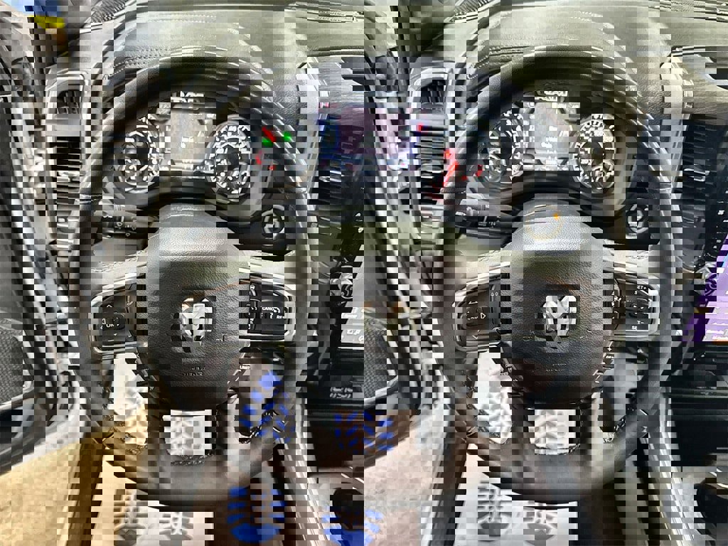 Used 2025 RAM 1500 Laramie image 17