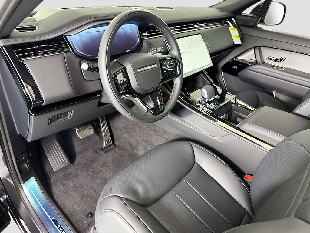 New 2026 Land Rover Range Rover Sport Dynamic SE AWD/4WD image 9