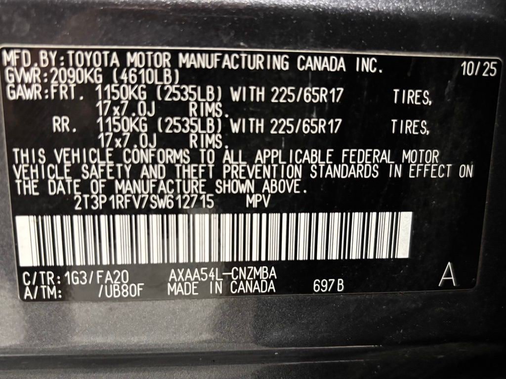 Used 2025 Toyota RAV4 XLE AWD/4WD image 11