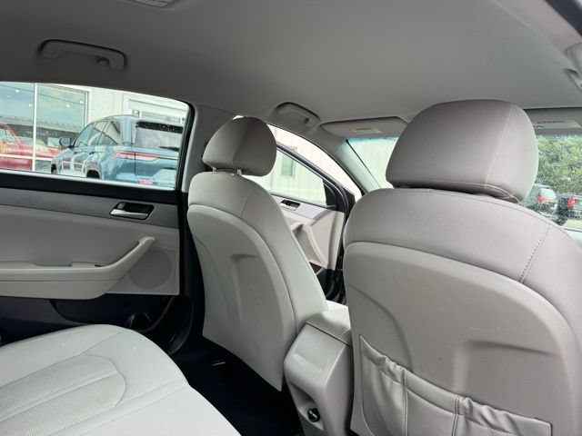 Used 2018 Hyundai Sonata SE FWD image 28