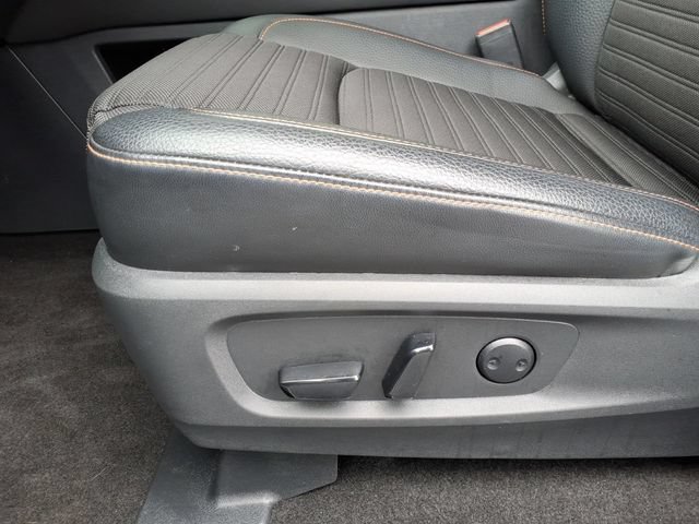Used 2024 Nissan Pathfinder Rock Creek AWD/4WD image 4