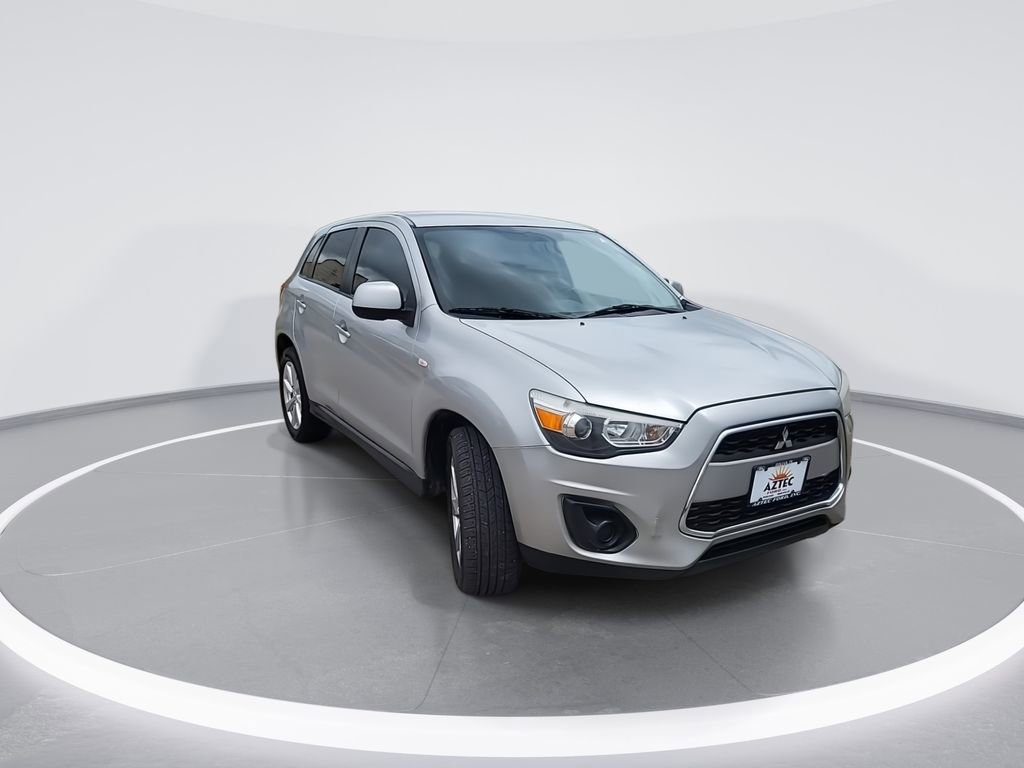 Used 2015 Mitsubishi Outlander Sport ES image 2