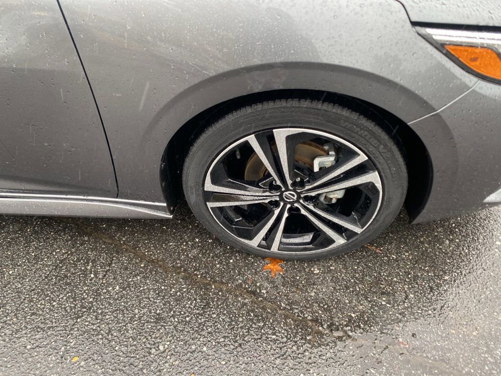 Used 2022 Nissan Sentra SR w/ Electronics Package image 9