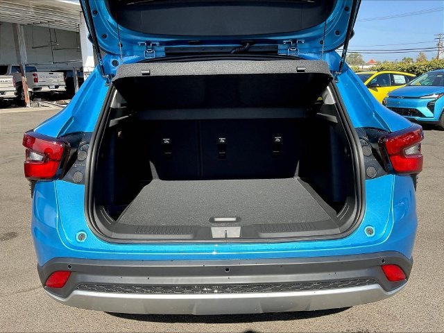 New 2026 Chevrolet Trax LT w/ Driver Confidence Package FWD image 17