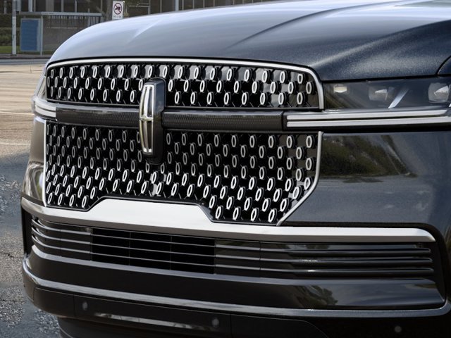 New 2027 Lincoln Navigator Reserve AWD/4WD image 19