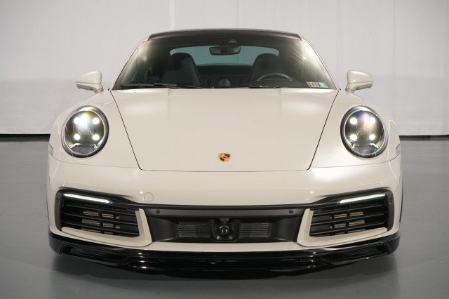 Used 2020 Porsche 911 Carrera 4S AWD/4WD image 11