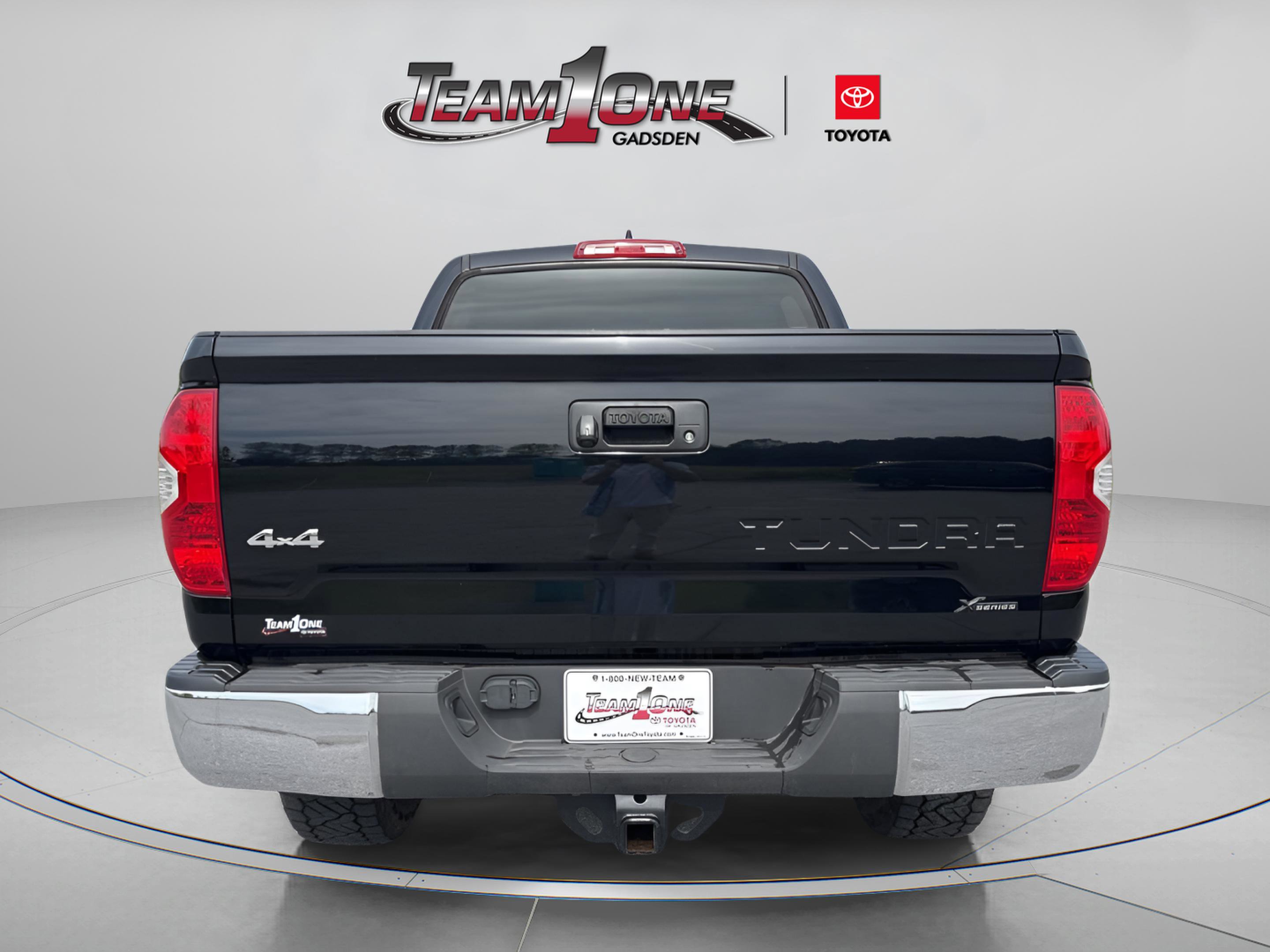 Used 2020 Toyota Tundra SR5 w/ SR5 Leather Package AWD/4WD image 7