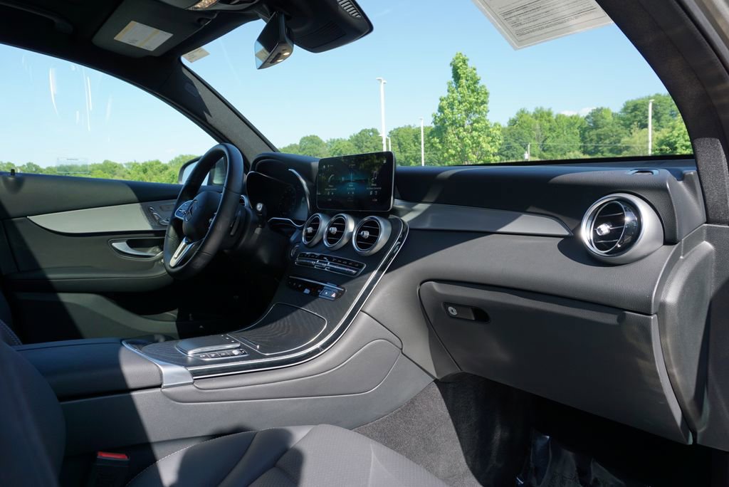 Certified 2023 Mercedes-Benz GLC 300 4MATIC Coupe image 49