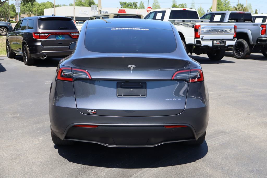 Used 2023 Tesla Model Y Long Range image 7
