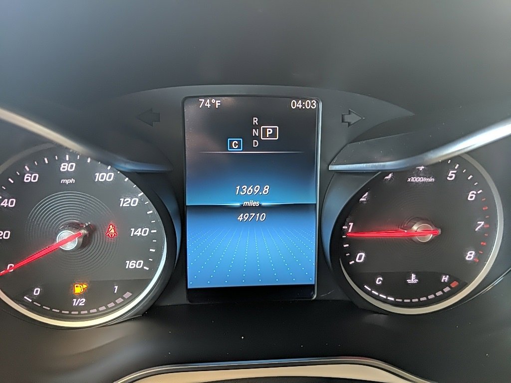 Used 2022 Mercedes-Benz GLC 300 4MATIC image 24