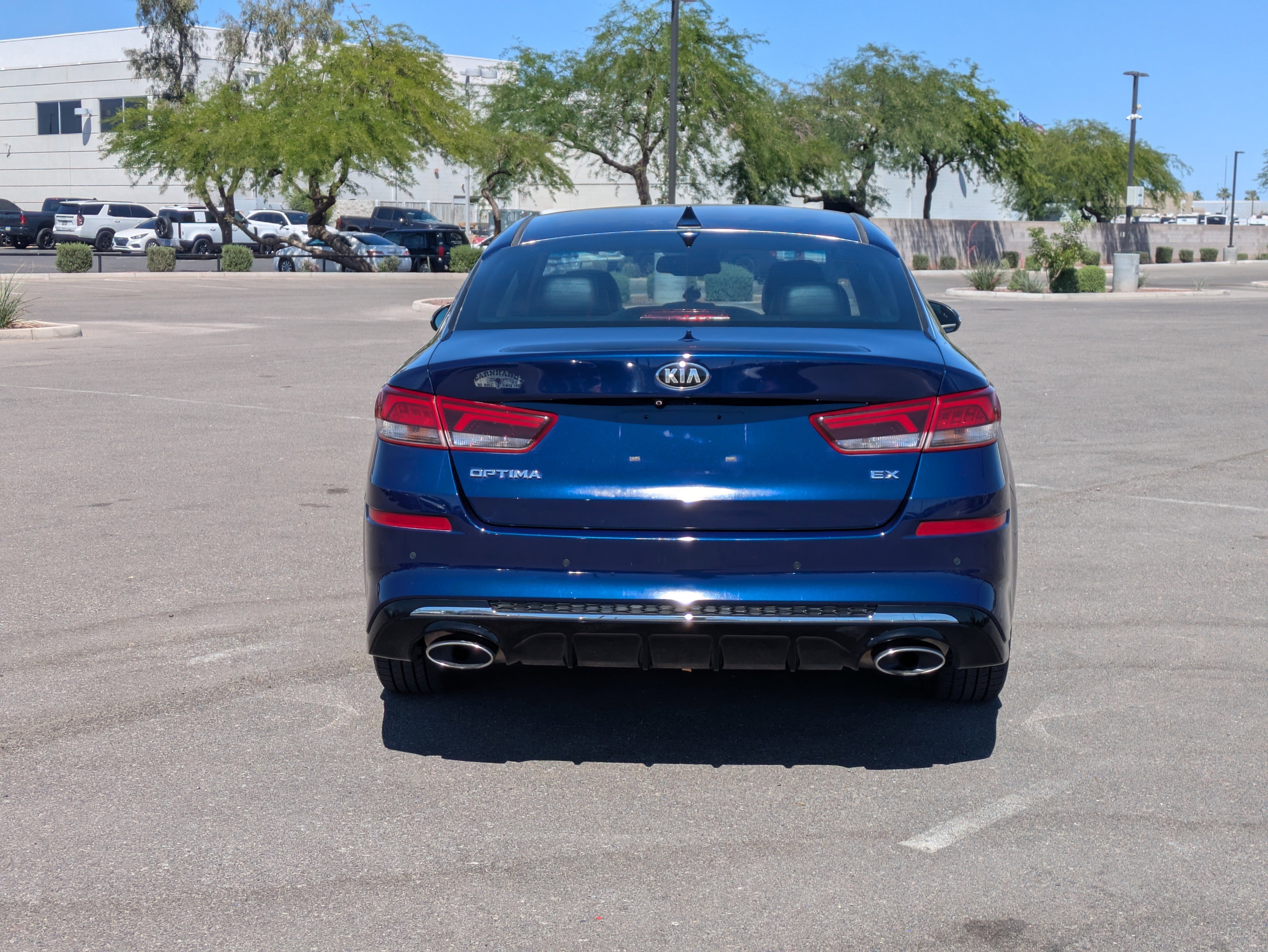 Used 2020 Kia Optima EX image 4