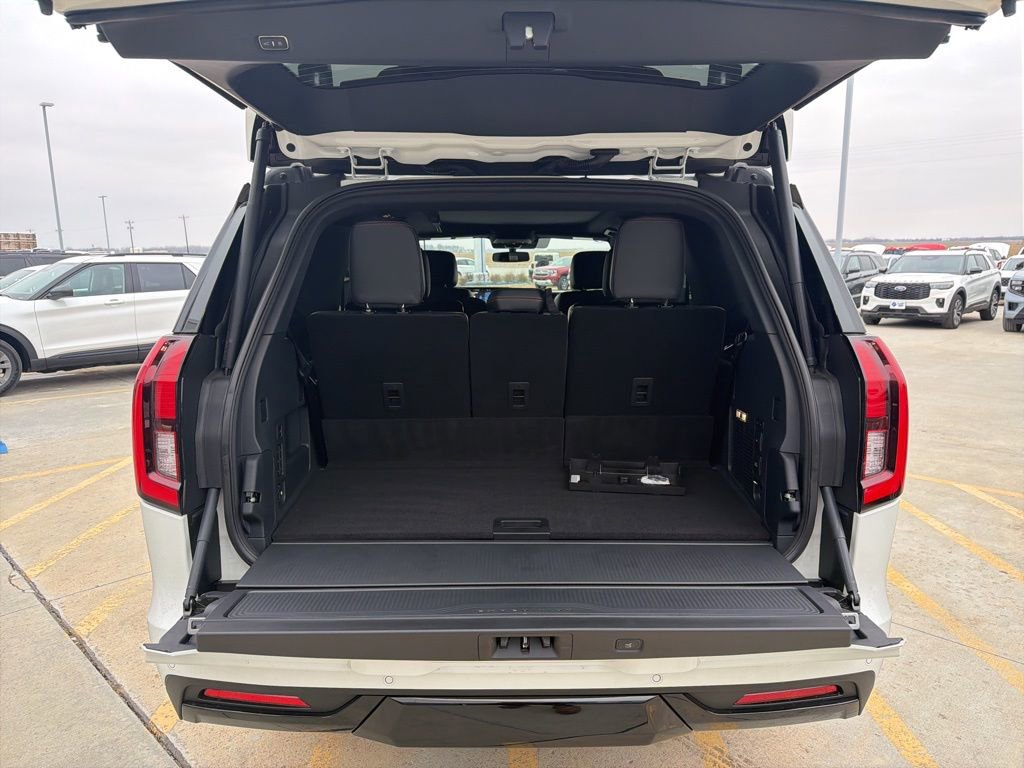New 2025 Ford Expedition Tremor image 22