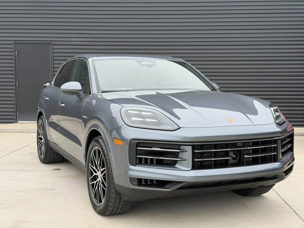 New 2026 Porsche Cayenne E-Hybrid AWD/4WD image 7