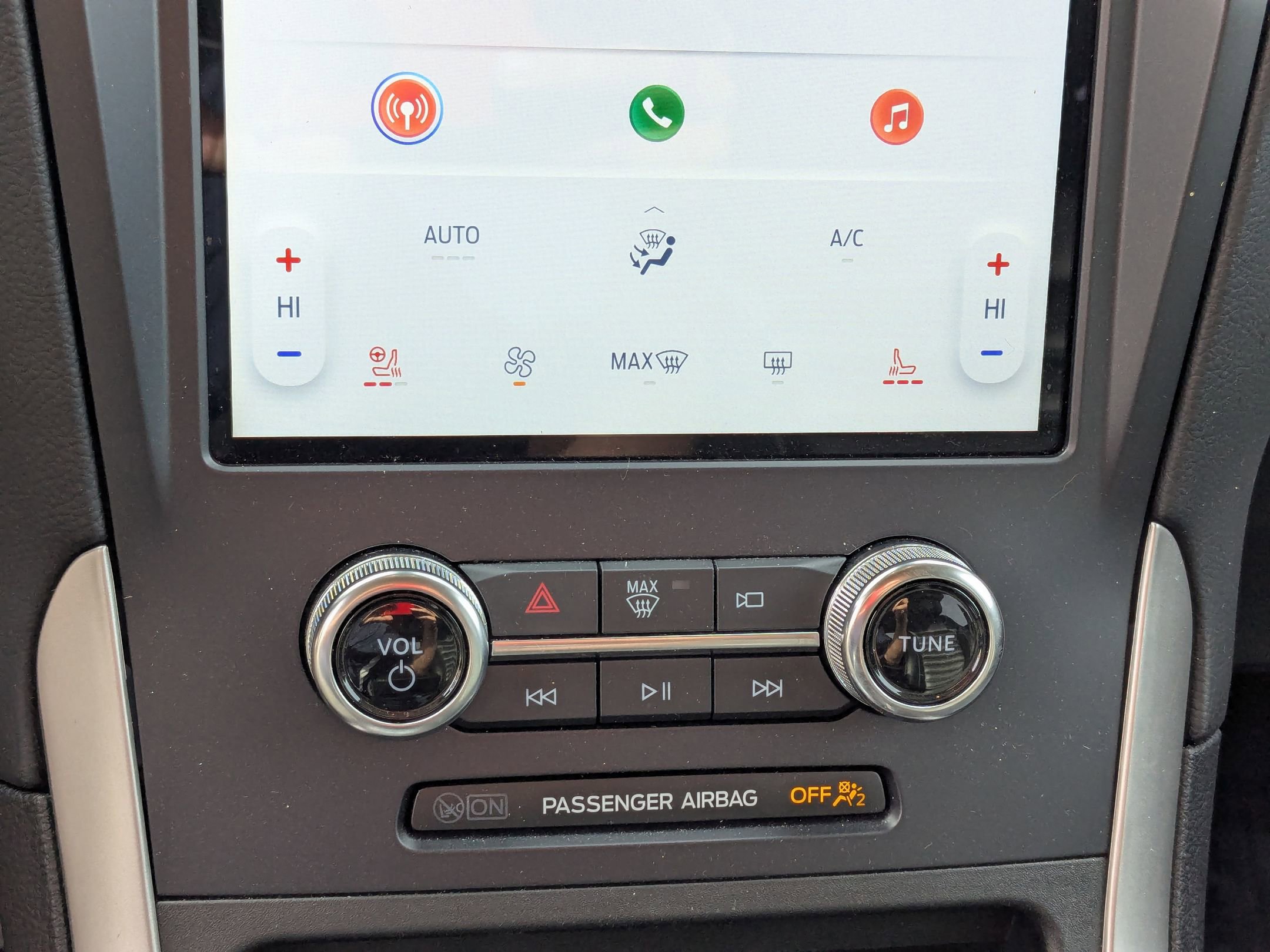 Used 2024 Ford Edge SEL w/ Convenience Package image 24