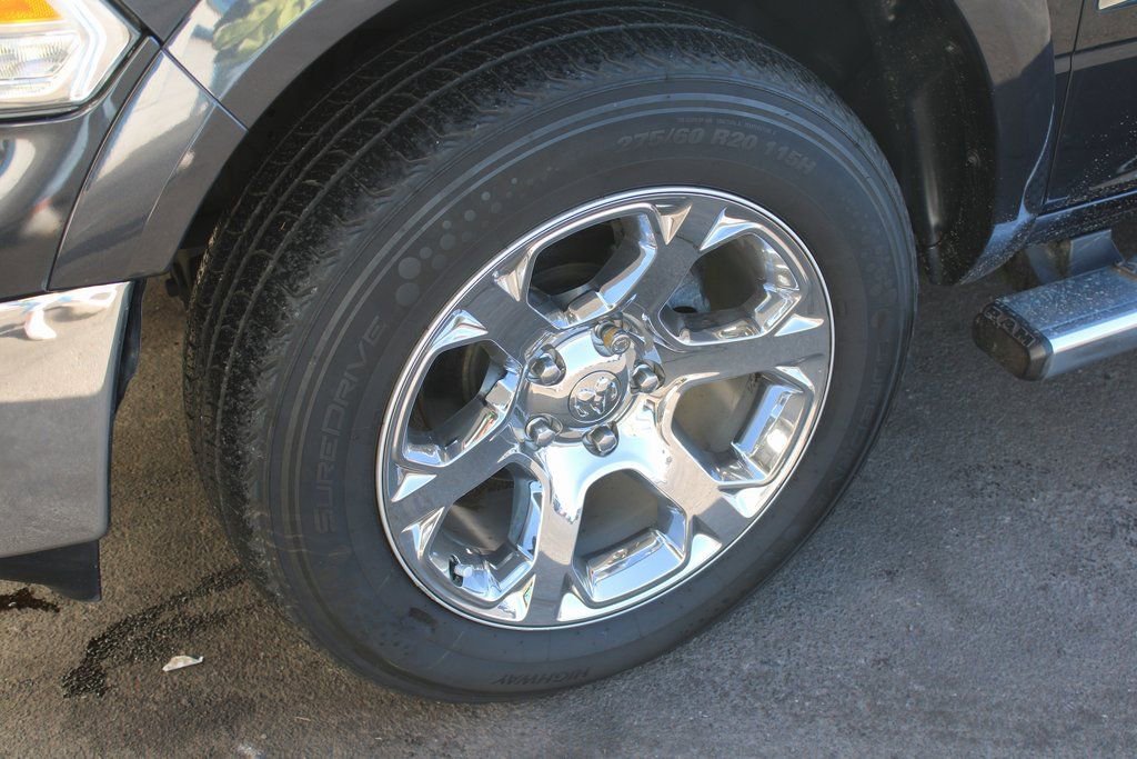 Used 2018 RAM 1500 Laramie w/ Convenience Group image 12