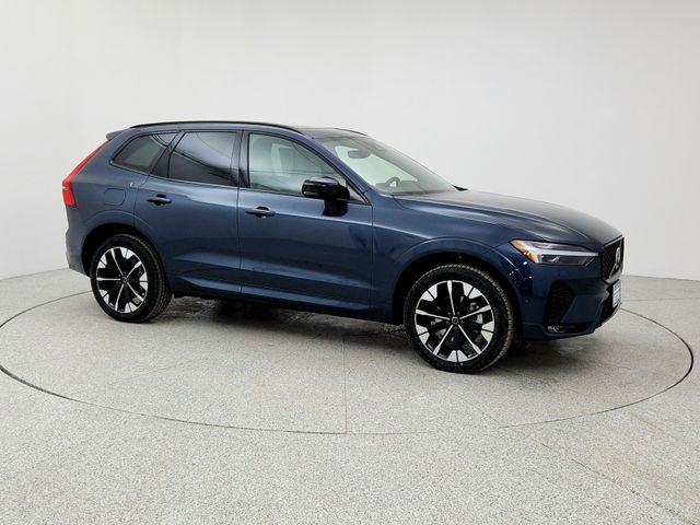 New 2026 Volvo XC60 B5 Plus w/ Climate Package image 3