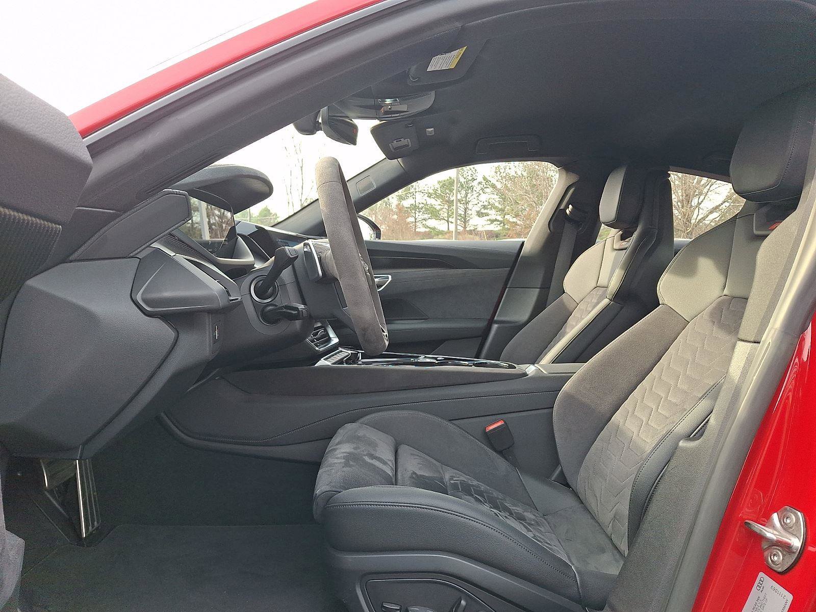 Used 2022 Audi RS e-tron GT w/ Carbon Performance Package image 13