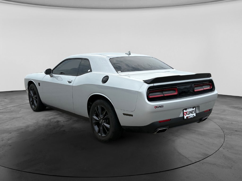 Used 2023 Dodge Challenger SXT w/ Blacktop Package AWD/4WD image 7