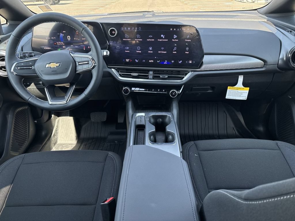 New 2026 Chevrolet Equinox EV LT w/ LPO, Tech Bronze Package FWD image 20